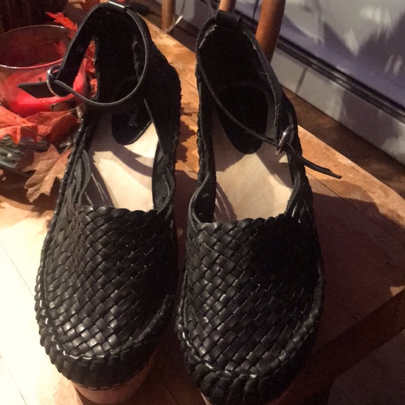 Free People Shoe - Picture 2 of 6